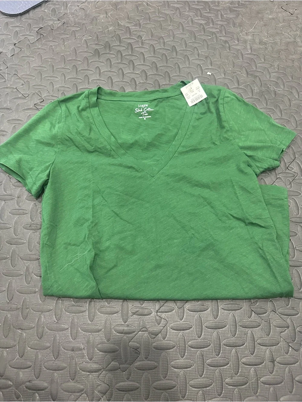 J. Crew Women's V-Neck Short Sleeve Tee in Kelly Green
